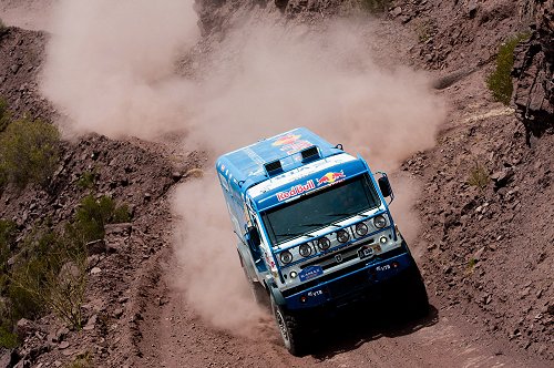 Russisch roulette Kamaz: Diskwalificatie na botsing en onsportief gedrag